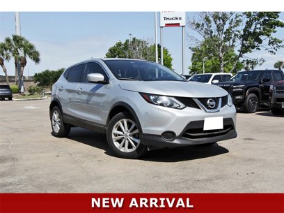 Used 2017 Nissan Rogue Sport S w/ S Appearance Package