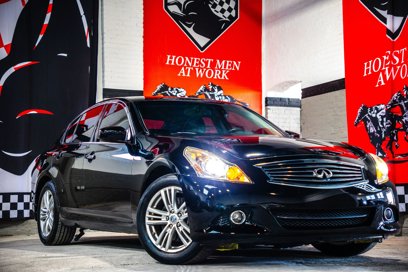 Used 2013 INFINITI G37 x Sedan w/ Premium Pkg