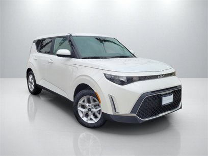 New 2025 Kia Soul LX
