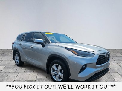Used 2021 Toyota Highlander LE