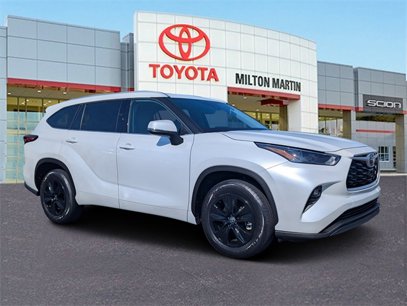 Certified 2022 Toyota Highlander XLE
