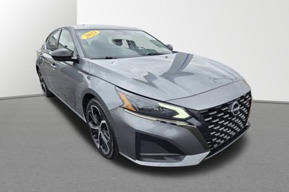 Used 2023 Nissan Altima 2.5 SR