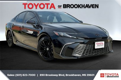 Used 2025 Toyota Camry SE w/ Convenience Package