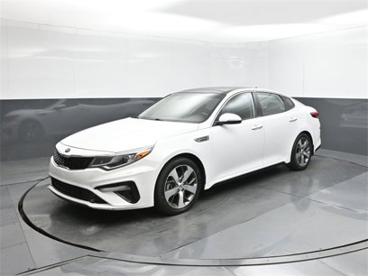 Used 2019 Kia Optima S w/ S Panoramic Sunroof Package