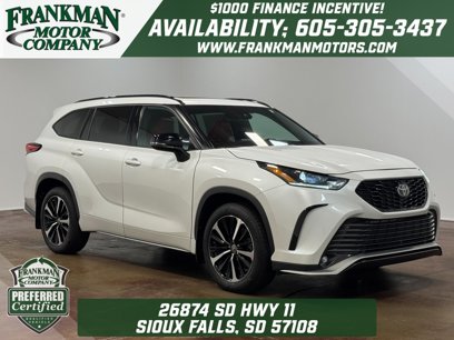 Used 2022 Toyota Highlander XSE