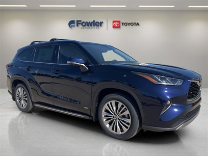 New 2025 Toyota Highlander Platinum