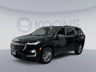 Used 2023 Chevrolet Traverse LT