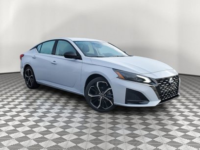 New 2025 Nissan Altima 2.5 SR
