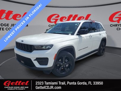 Used 2023 Jeep Grand Cherokee Altitude