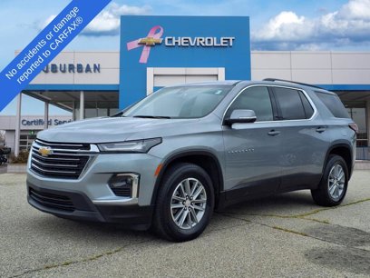 Used 2023 Chevrolet Traverse LT