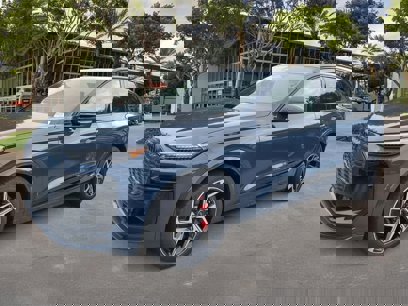 New 2025 Audi SQ6 e-tron Prestige