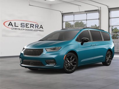 New 2025 Chrysler Pacifica Limited