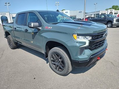 New 2025 Chevrolet Silverado 1500 LT Trail Boss w/ Convenience Package II