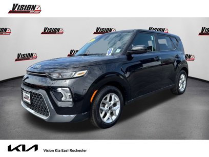 Certified 2022 Kia Soul LX w/ Technology Package