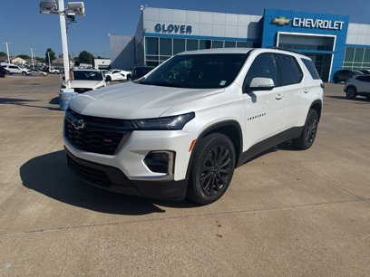 Used 2023 Chevrolet Traverse RS w/ LPO, Floor Liner Package
