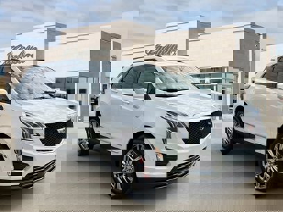 New 2025 Cadillac XT5 Sportv w/ Technology Package