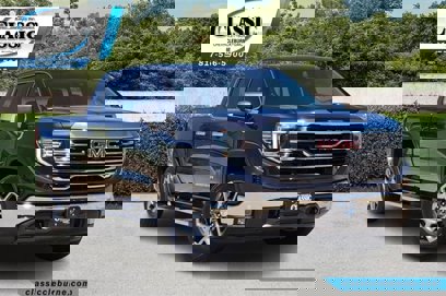 Used 2024 GMC Sierra 1500 SLT w/ SLT Premium Plus Package