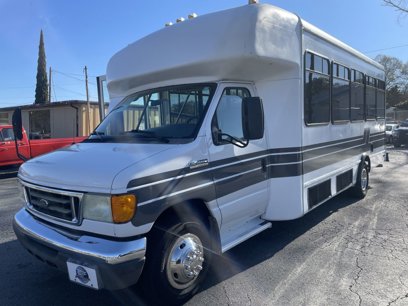 Used 2006 Ford E-450 and Econoline 450