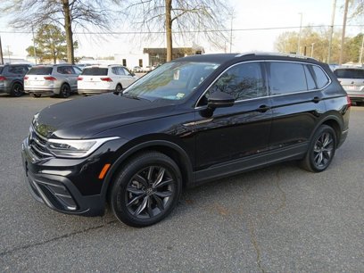 Certified 2023 Volkswagen Tiguan SE