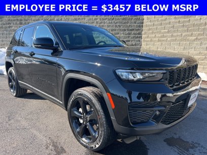 New 2025 Jeep Grand Cherokee Altitude