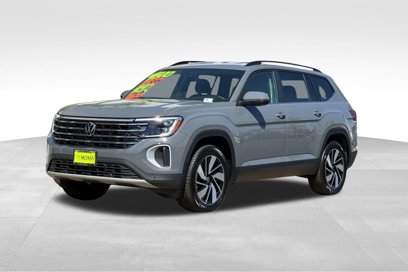 New 2025 Volkswagen Atlas SE