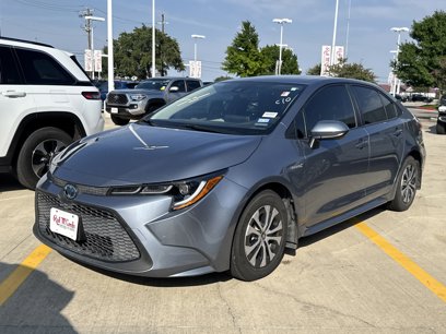 Used 2021 Toyota Corolla LE w/ Carpet Mat Package (TMS)