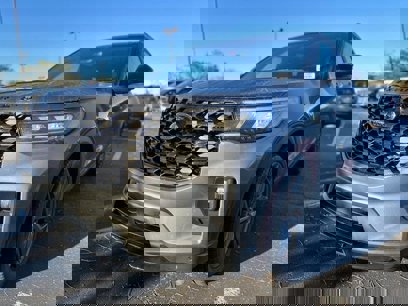 New 2025 Ford Explorer ST-Line w/ Premium Package
