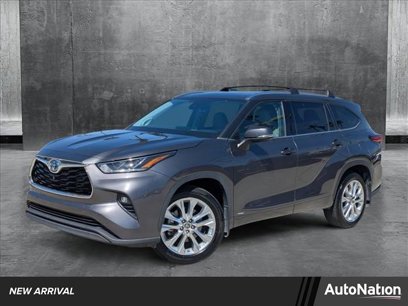 Used 2022 Toyota Highlander Limited