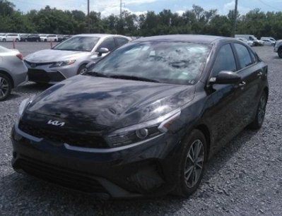 Used 2023 Kia Forte LXS