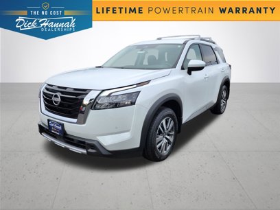 New 2025 Nissan Pathfinder SL