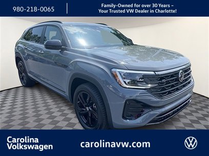 New 2025 Volkswagen Atlas Cross Sport SEL R-Line