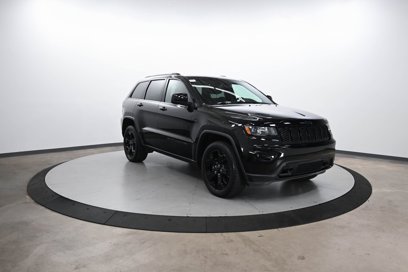 Used 2018 Jeep Grand Cherokee Laredo