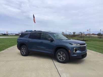 New 2025 Chevrolet Traverse LT w/ Driver Confidence Package