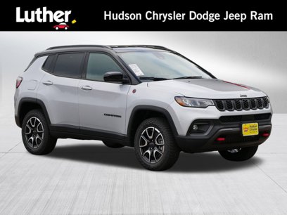 New 2025 Jeep Compass Trailhawk w/ Trailhawk Convenience Group