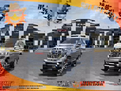 New 2025 GMC Yukon XL Denali w/ Sun & Power Step Package