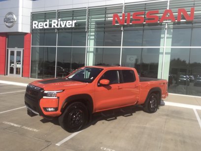Used 2025 Nissan Frontier PRO-4X w/ Pro Premium Package