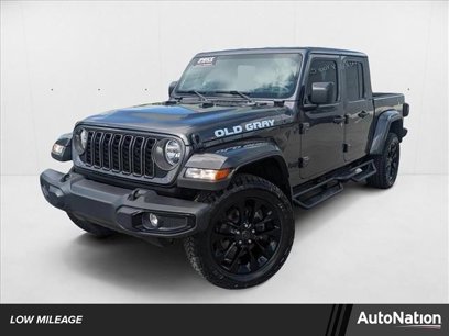 Used 2024 Jeep Gladiator Sport