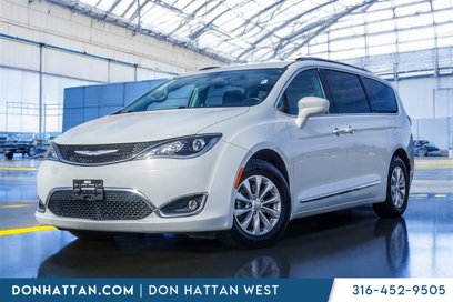 Used 2019 Chrysler Pacifica Touring-L