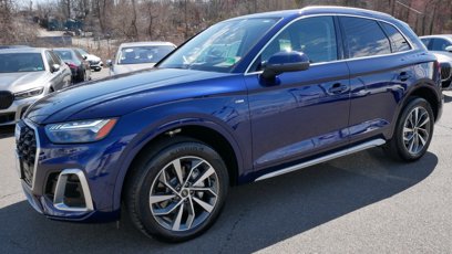 Used 2023 Audi Q5 2.0T Prestige w/ Prestige Package