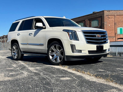 Used 2015 Cadillac Escalade Luxury