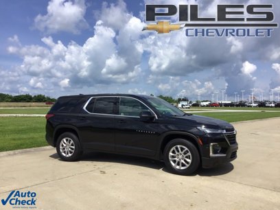 Used 2022 Chevrolet Traverse LS