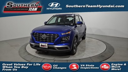 New 2025 Hyundai Venue SEL