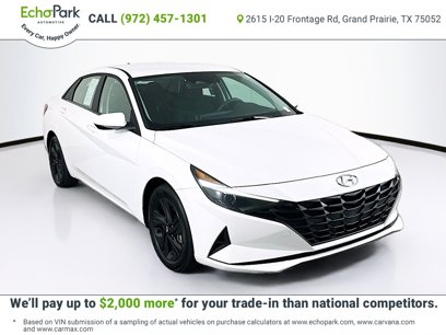 Used 2023 Hyundai Elantra Blue