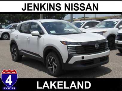 New 2025 Nissan Kicks SV