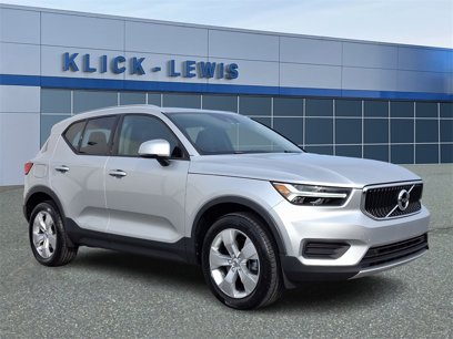 Used 2019 Volvo XC40 T4 Momentum