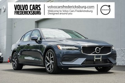 Used 2020 Volvo S60 T6 Momentum