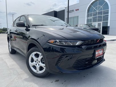 New 2025 Dodge Hornet GT w/ Tech Pack