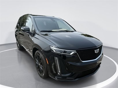 New 2025 Cadillac XT6 Sport w/ Platinum Package