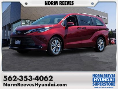 Used 2023 Toyota Sienna Limited