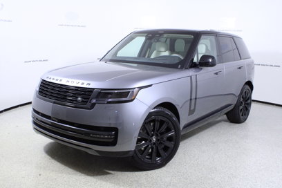 New 2025 Land Rover Range Rover SE